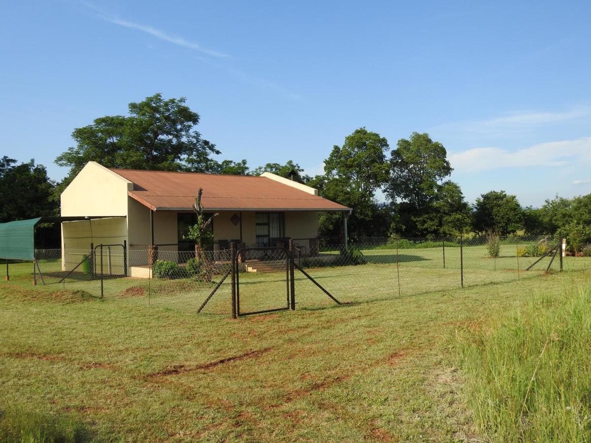 Votadini Country Cottages Magaliesburg Eksteriør bilde