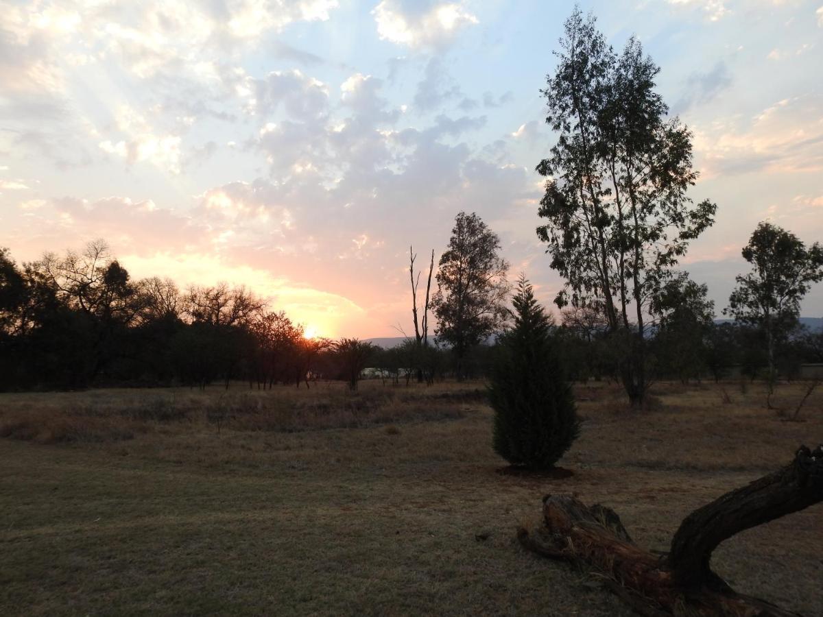 Votadini Country Cottages Magaliesburg Eksteriør bilde