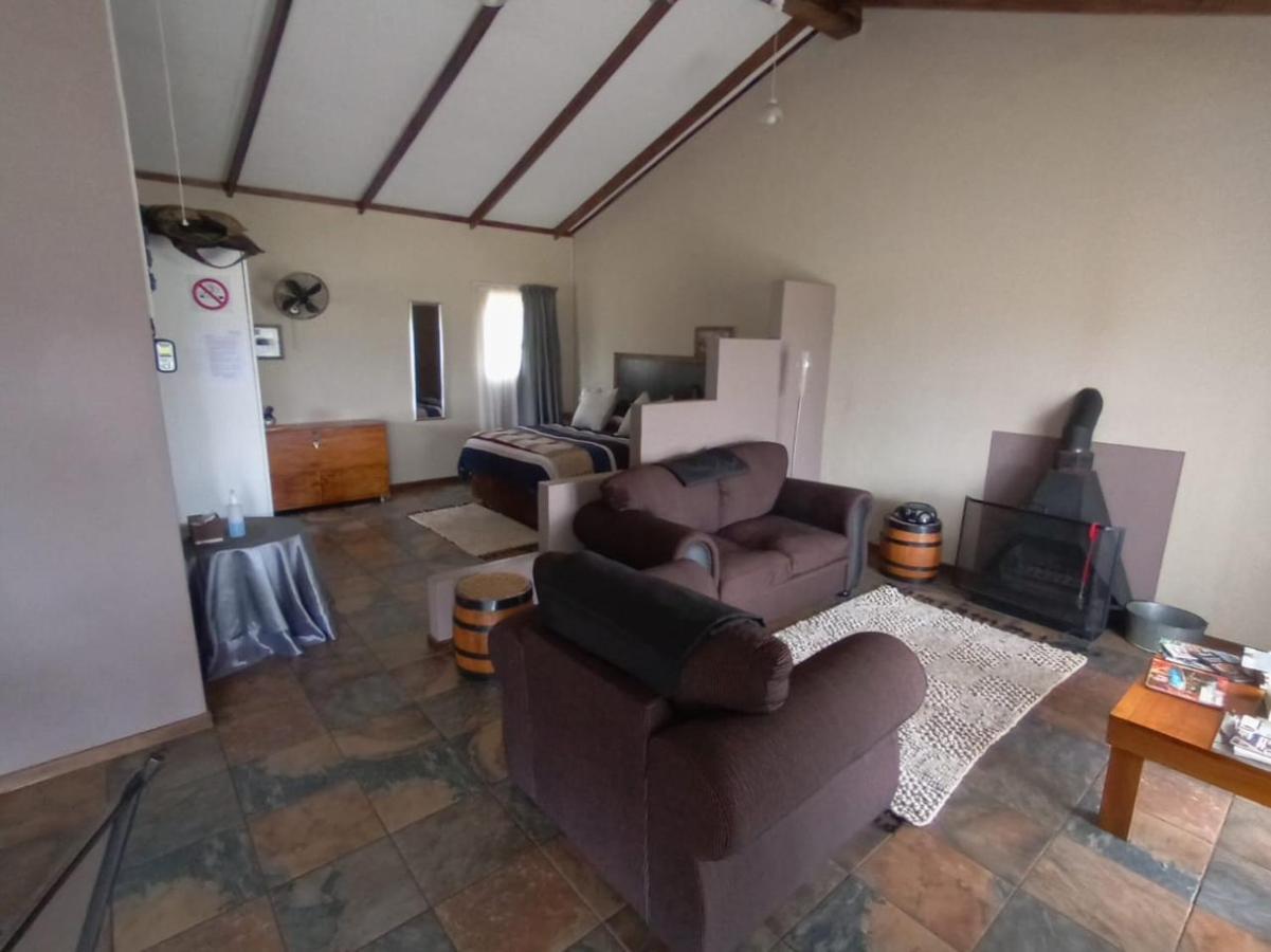 Votadini Country Cottages Magaliesburg Eksteriør bilde